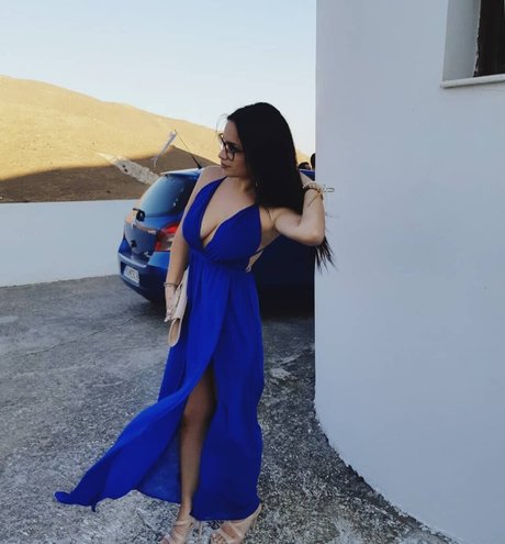 dhmhtra katee top star picture