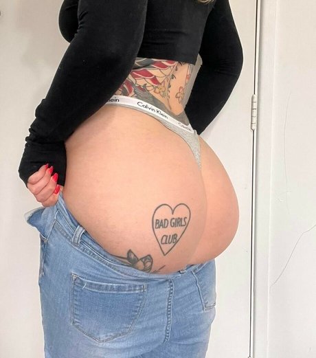 behind onlyfans art naked img