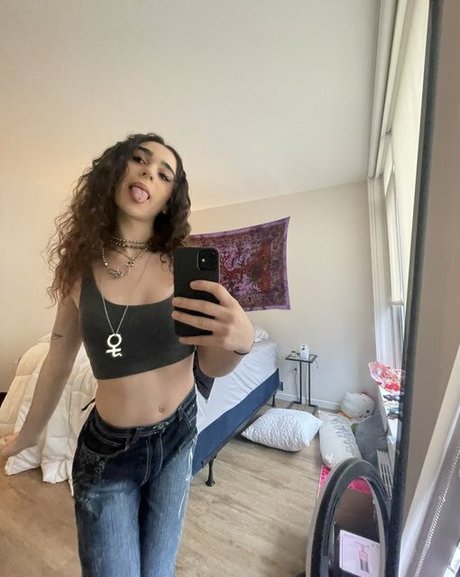 goddesszariaxx model top images