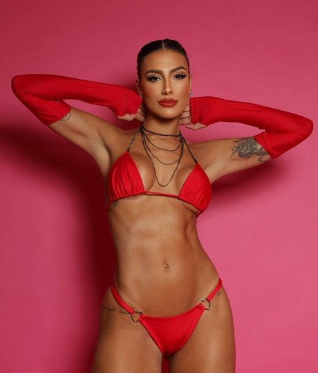 Any Borges pornographic model pics