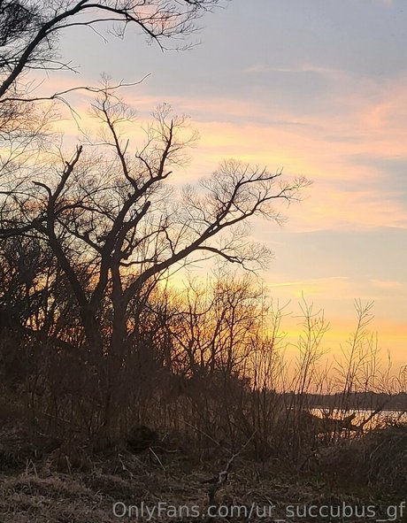 ur succubus gf model sexy photos