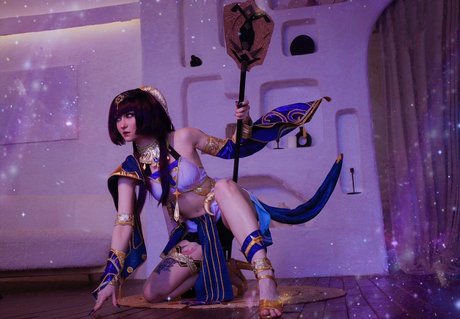 Erodaicon model adult photos