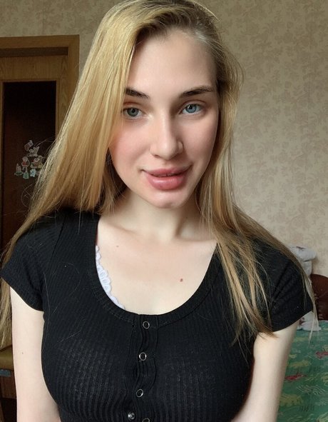 Valerycat model sexy pictures