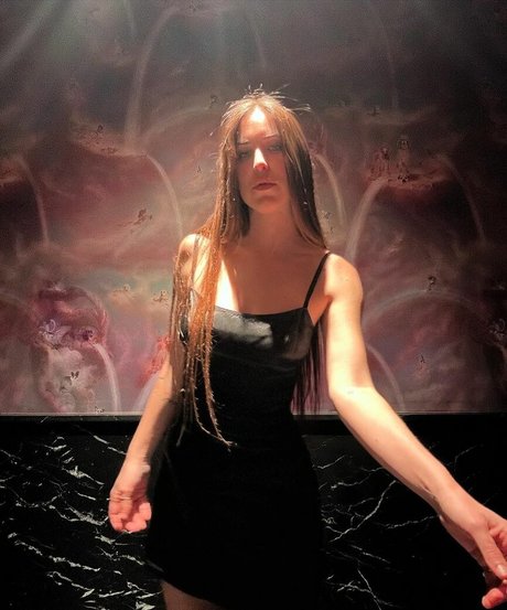 Scout Willis exclusive star img