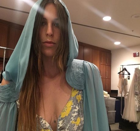 Scout Willis pretty model pictures