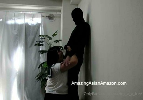 amazing a a free pornographic model pic