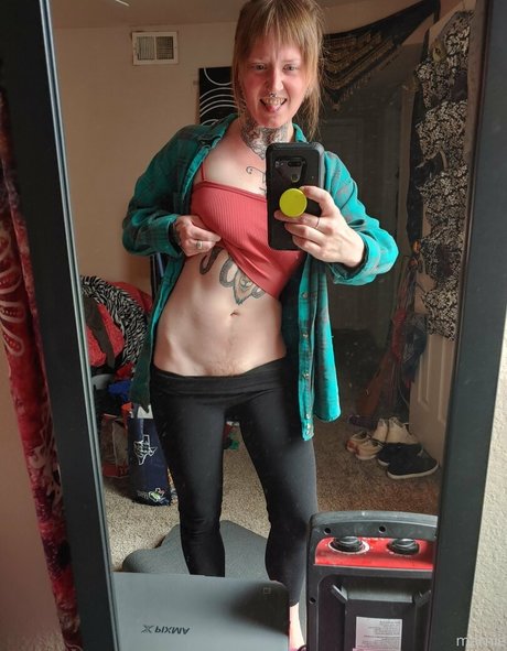 white shemale onlyfans hot naked gallery