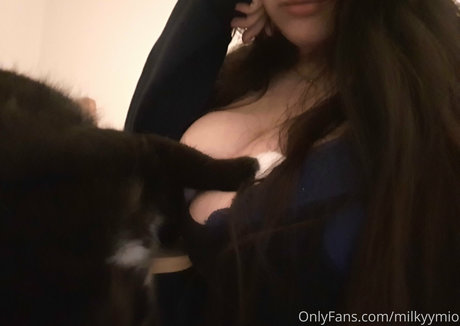 skinny asian teen onlyfans nice pic