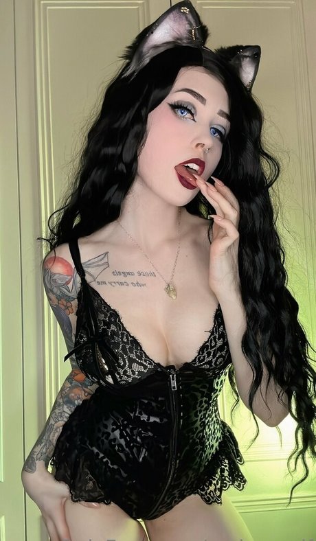 Emberwolf pornstar adult image