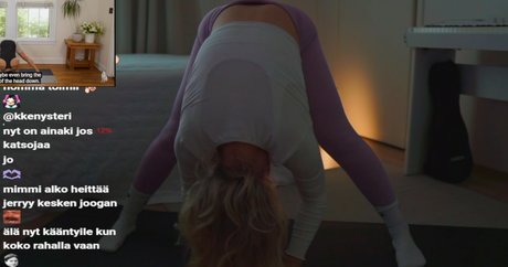 Laura Nieminen naked model images