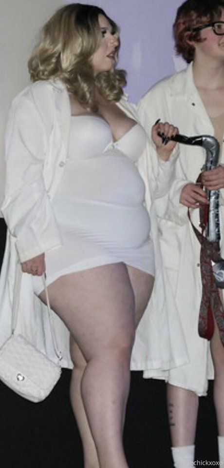 pixiechickxoxo model porn pics