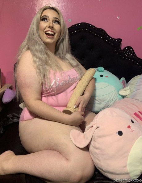 teen solo onlyfans nude image