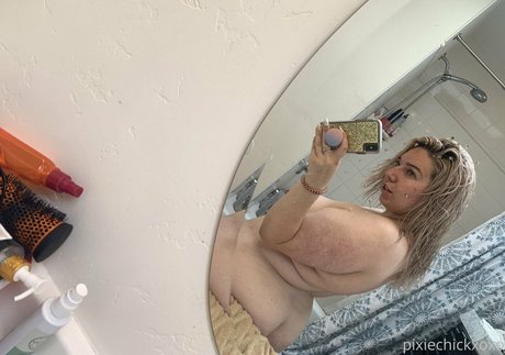 pixiechickxoxo adult star archive