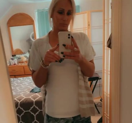 piperplatinumvip naked star gallery