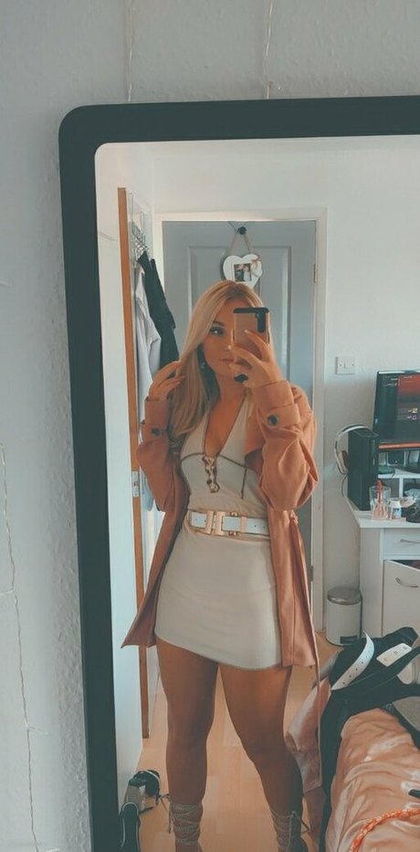 hannahnicolefitness naked model photo