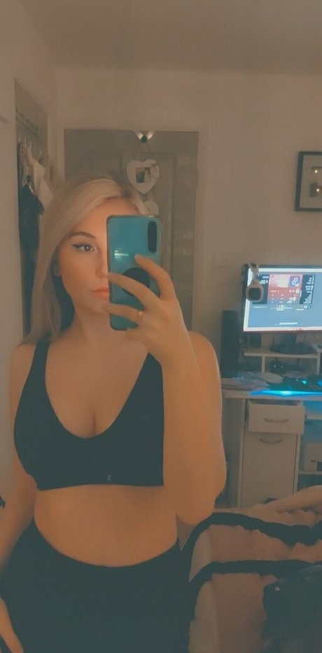 hannahnicolefitness model best picture