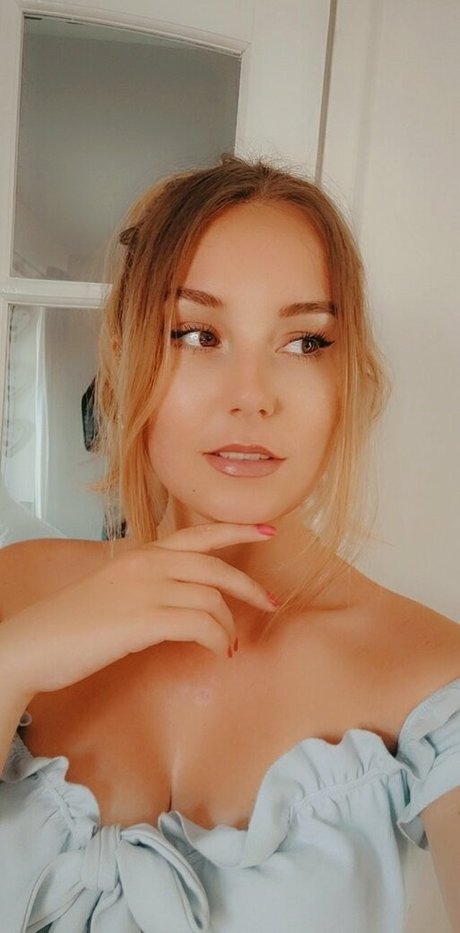 hannahnicolefitness model hd picture