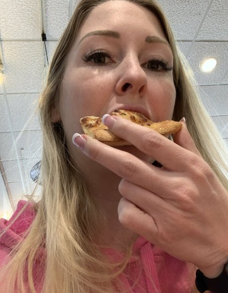 kinkfantasies model hd images