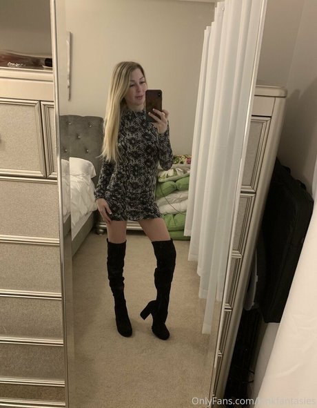 lesbian massage onlyfans sexy nudes photos