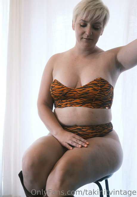 takinitvintage pretty star picture