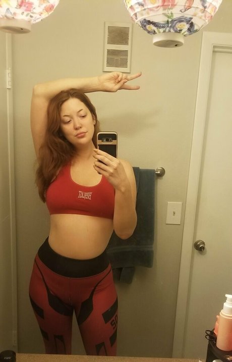 kellykirstein perfect actress pictures