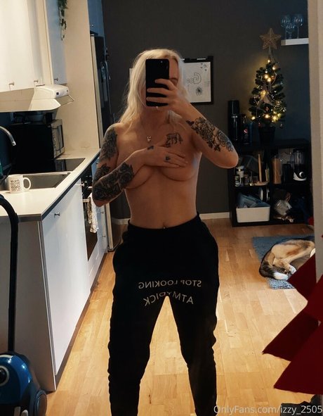 izzy 2505 pornstar free gallery