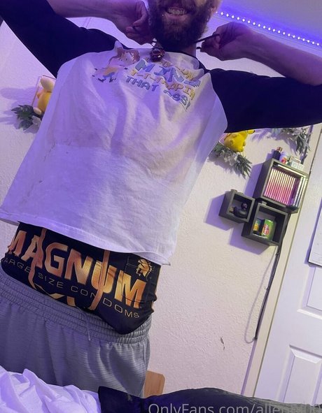 allenbl00 pornstar adult pics