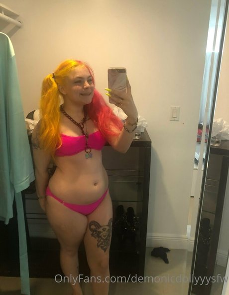 demonicdollyyysfw perfect star archive