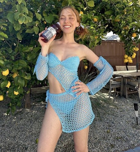 Luna Montana star perfect photos