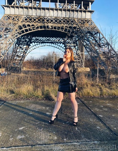 Arianna Angel erotic actress photos