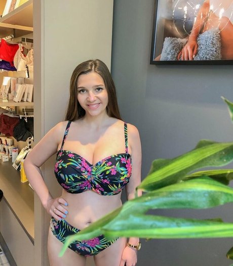 beautiful onlyfans porno photo