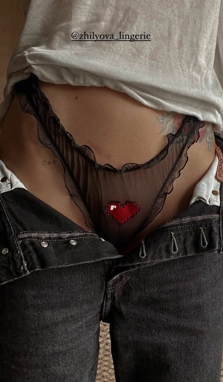 Maria Skorchenko star art archive