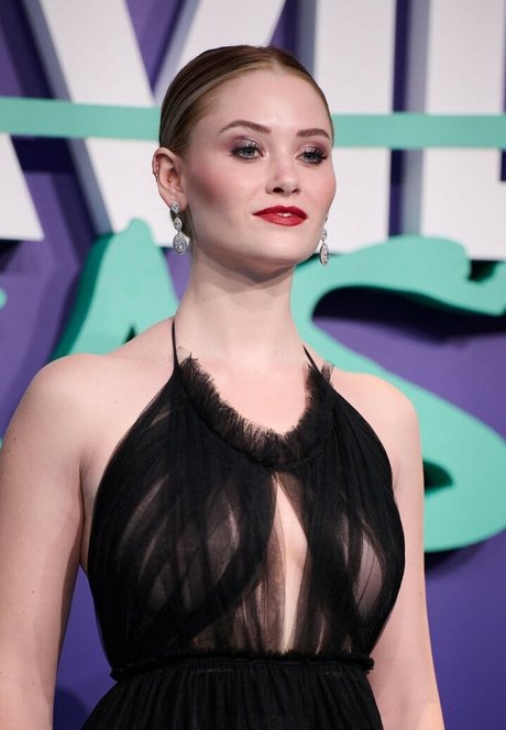 Virginia Gardner hd actress pictures