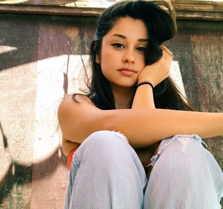 Yvette Monreal model sex archive