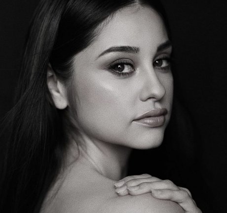 Yvette Monreal model perfect gallery