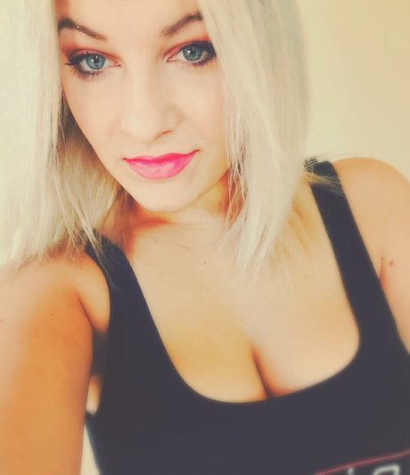 Mirjana Matic pretty actress photos