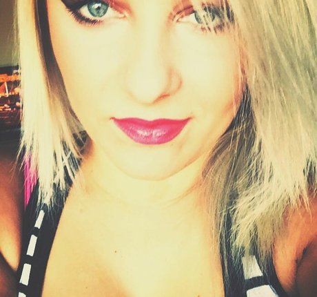 Mirjana Matic model pretty archive