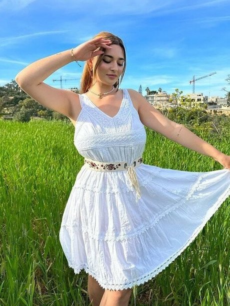 Lexi Borg pornographic star img