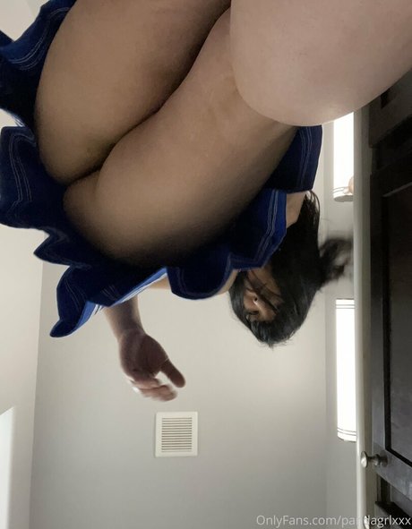 pandagrlxxx naked pornstar img