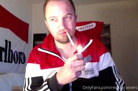 redsntrainers hot star pic