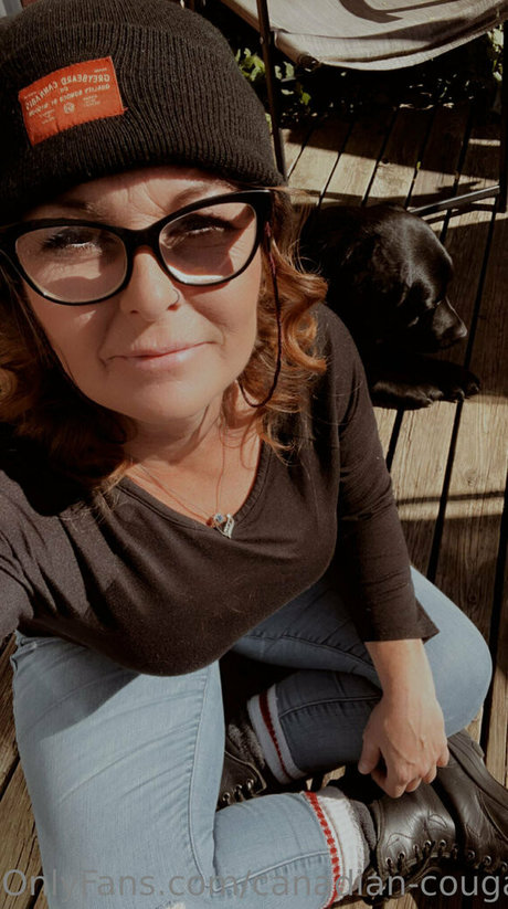 canadian cougar xxx pornstar img