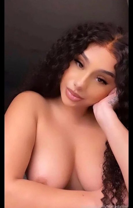 frostedaliine naked star galleries