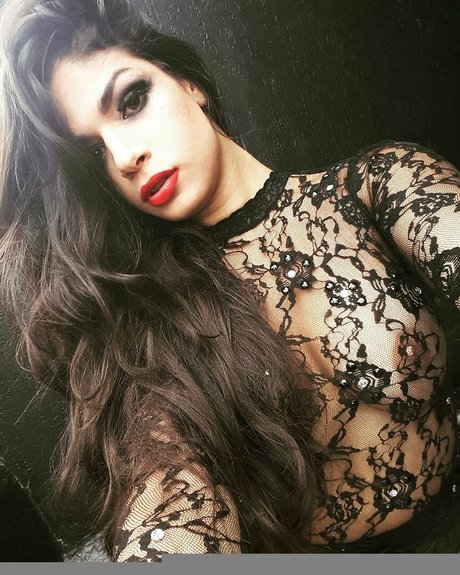 Linda De Morrer top star picture