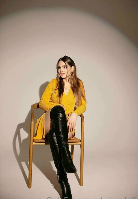 nika delf pornstar free picture