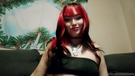 sweeteely hot pornstar pic