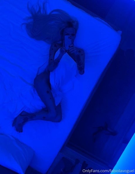 fabiolavoguel naked actress pics