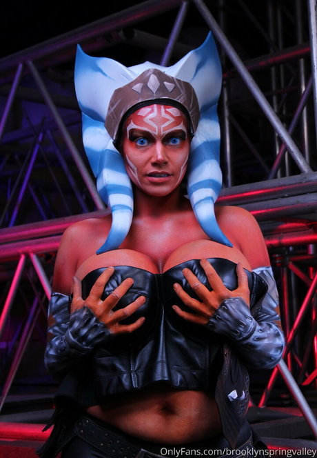 female popular onlyfans free nude archive