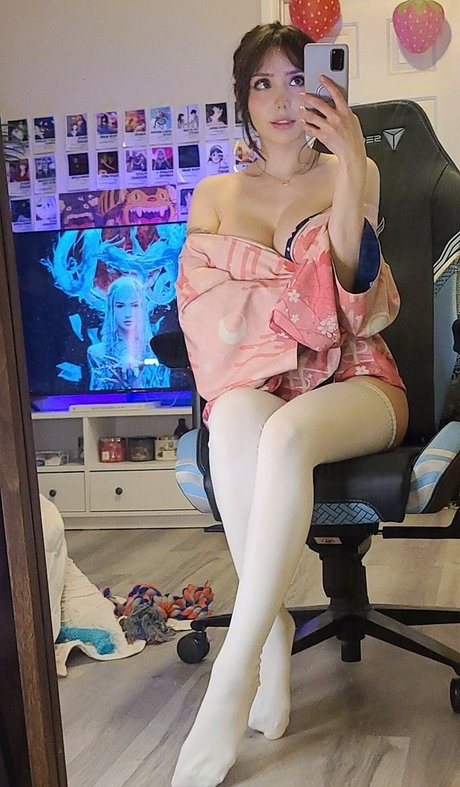 Boobra nude model image