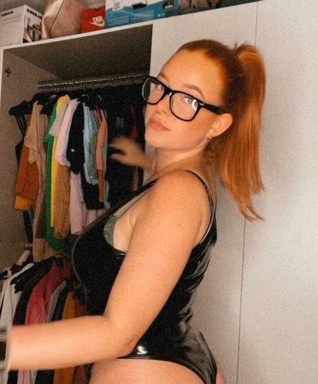 waitress onlyfans sex gallery