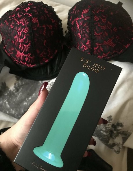 prettypumpkins1 model nude pictures